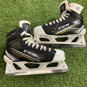Senior CCM Tacks 9060 Hockey Goalie Skates Regular Width 9.5 (Used)