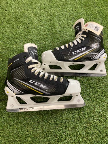 Senior CCM Tacks 9060 Hockey Goalie Skates Regular Width 9.5 (Used)