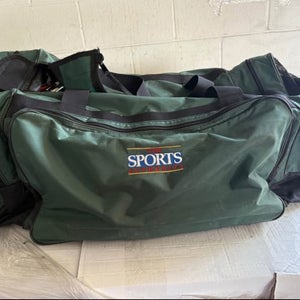 Green Kids Unisex Duffle Bag (Used)