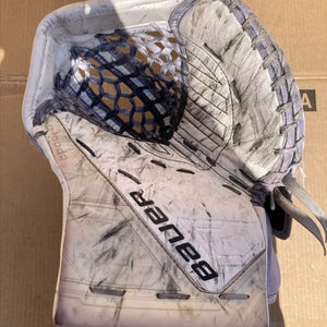 Bauer Mach Goalie Glove | Size: Senior