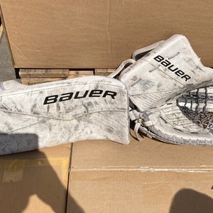Senior Bauer Supreme 3S Regular Goalie Glove & Blocker