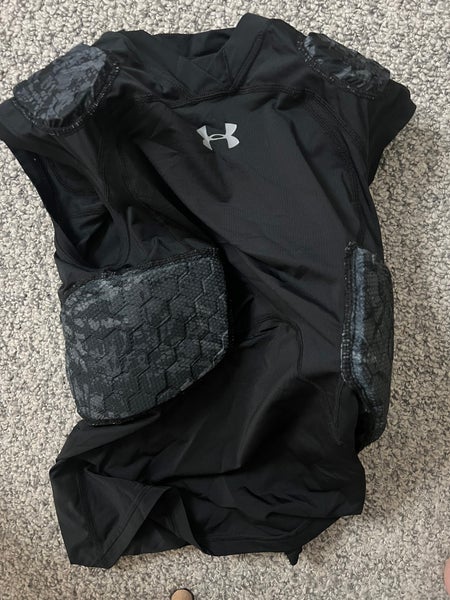 Black XL Youth Under Armour Compression 5-Pad Football shirt (Used)
