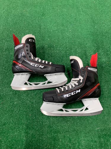 Senior CCM JetSpeed FT455 Hockey Skates Regular Width 9 (Used)