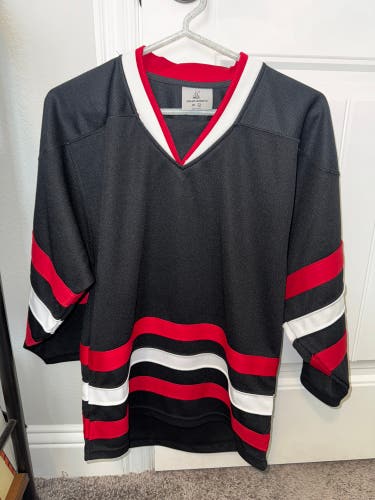 Chicago Blackhawks Alternate Large/Extra Large Youth Unisex Jersey (New)