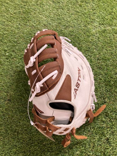 Easton Natural LH First Base Softball Glove 12.5" (Used)