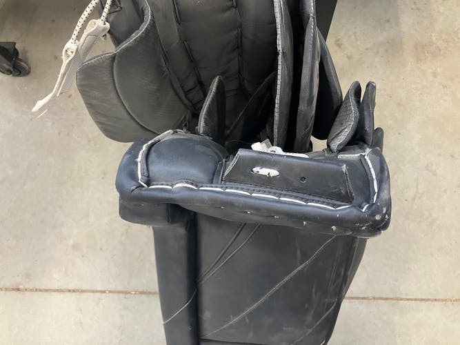 2024 CCM (Used) Eflex 6.9 Goalie Leg Pads