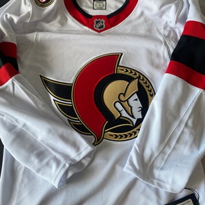 Ottawa Senators Fanatics 52 Men's Jersey (New)