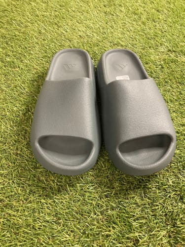 Blue Men's Size 9.0 Adult Adidas Yeezy Sandals (New)