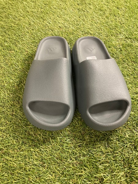 Blue Men's Size 9.0 Adult Adidas Yeezy Sandals (New)