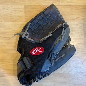 Black Rawlings Renegade RH Pitcher's Baseball Glove 14" (Used)