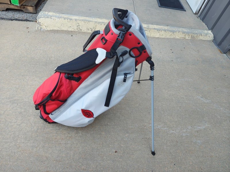 Titleist Players 4+ Dual Strap Golf Stand Bag Red/Grey/White w Raincover Nice