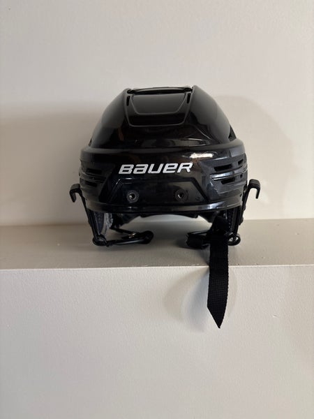 Like New Bauer Re-Akt 85 Helmet Black