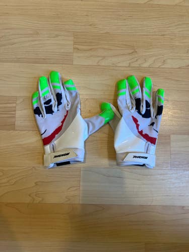 Phenom Football Gloves (Used)