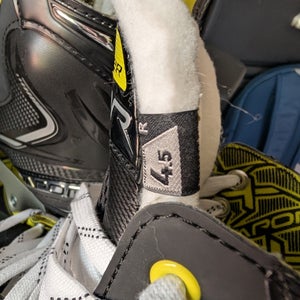 Bauer Inline Skates Regular Width Size 4.5 (New)