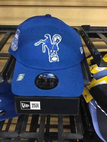 Indianpolis Colts New Era Historic Est. 1953 2023 Sideline Black 9FORTY Hat