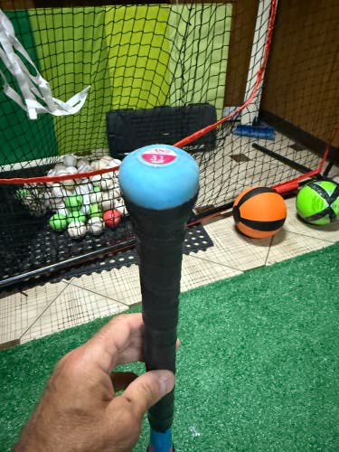 2022 AXE Avenge Pro Composite USSSA Certified Bat (-8) 23 oz 31" (Used)