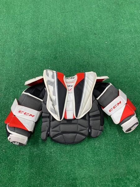 Junior Small / Medium CCM EFLEX 5.5 Goalie Chest Protector (Used)