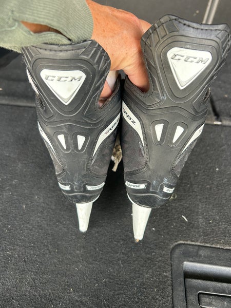 CCM Hockey Skates Size 2 (Used)
