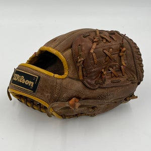 Wilson A2275 Mike Flanagan model 10” Infield Baseball Glove