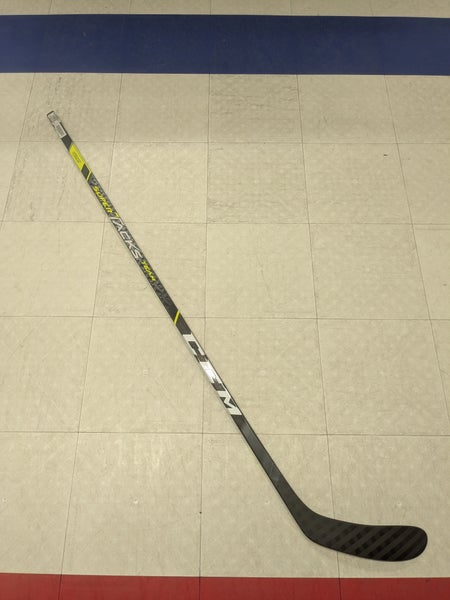 Intermediate CCM Super Tacks Team Right Handed Hockey Stick, 65 flex, multiple curves (New)