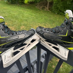 Bauer GSX goalie skates size 4