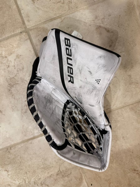 Bauer Youth Catcher Glove