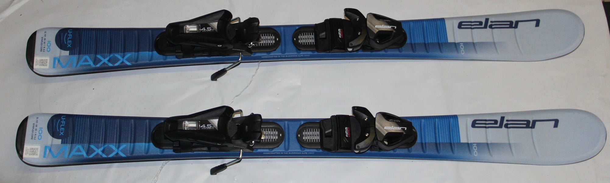 NEW 2026  Elan Maxx Kid's Skis 100cm  blue with EL 4.5 GW adjustable Bindings on skis