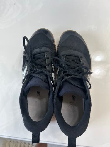 Black Men's Size M 8.0 (W 9.0) Adult New Balance Low Top Turf Cleats (Used)