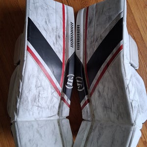2024 28+1" Warrior Ritual G6 E+ JR Goalie Leg Pads (Used)