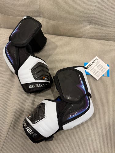 New! Bauer Vapor FLYLITE Senior Elbow Pads Medium