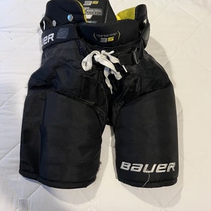Junior Medium Bauer Supreme 3S Hockey Pants (Used)