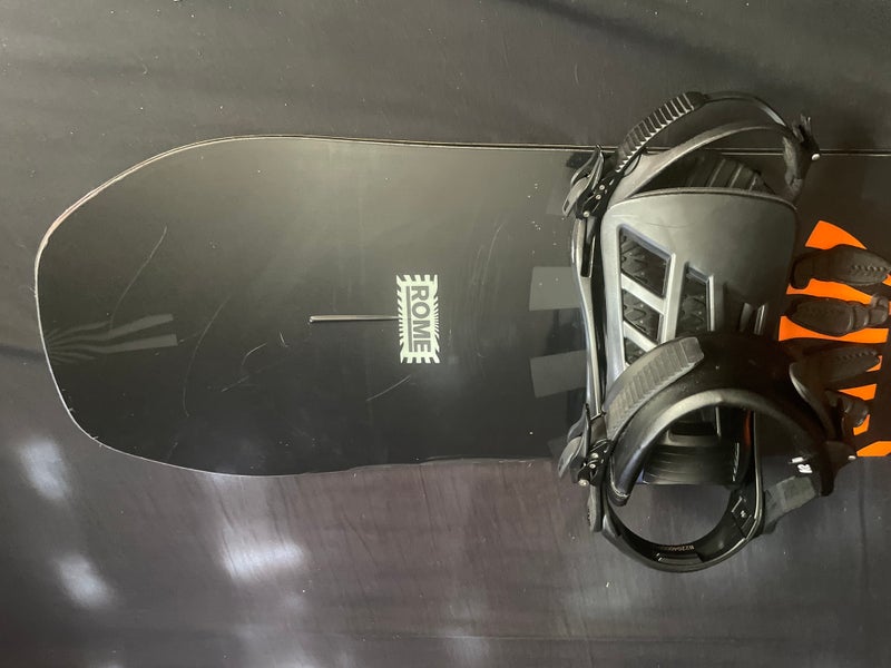 Men’s Snowboard and Bindings