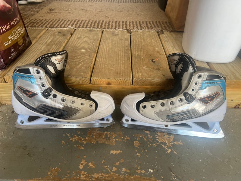 CCM Vector 6.0 Hockey Skates 9 (Used)