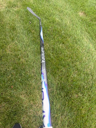 Senior Bauer Vapor FlyLite Left Hand Hockey Stick P92 (Used)