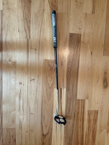 Odyssey 2 Ball Fang Right Handed Putter 34" (Used)