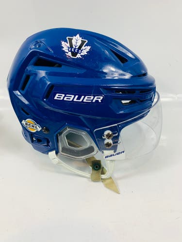 Medium Bauer Re-Akt 150 Helmet Chiefs BCHL