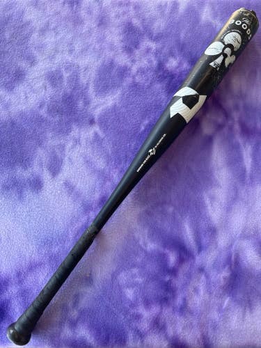 2022 DeMarini The Goods One Piece Alloy Bat BBCOR Certified (-3) Alloy 28 oz 31" (Used)