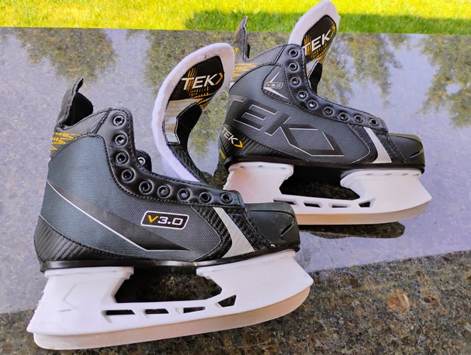 Hockey Goalie Skates 7 (Used)