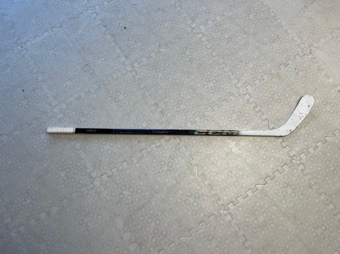 Junior CCM RibCor Trigger 9 Pro Left Hand Hockey Stick P29 (Used)