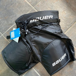 Black Youth Medium Bauer Lil Sport Hockey Pants (Used)