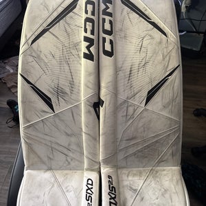 33"  2023 CCM Axis 2.9 Goalie Leg Pads  (Used)