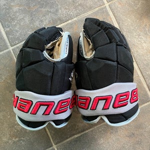 Black Senior Bauer Vapor team pro Gloves 13" (Used)