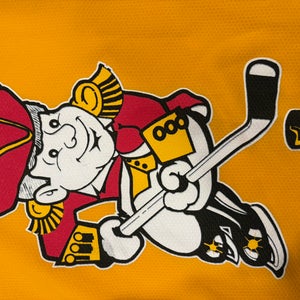 Gold Youth Medium/Large Bauer Hockey Jersey (Used)