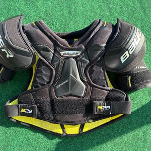Bauer Supreme S29 Shoulder Pads (Used) | Junior Large