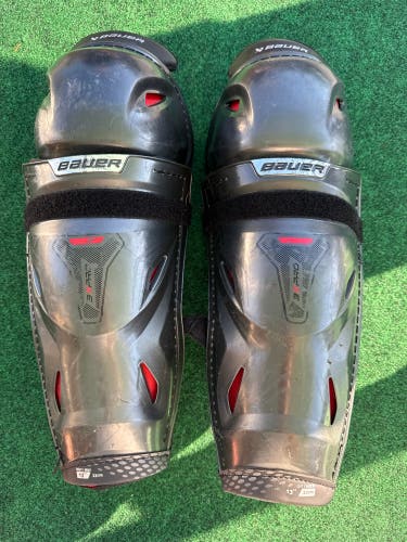 Senior Bauer Vapor 3X Pro Shin Pads 13" (Used)