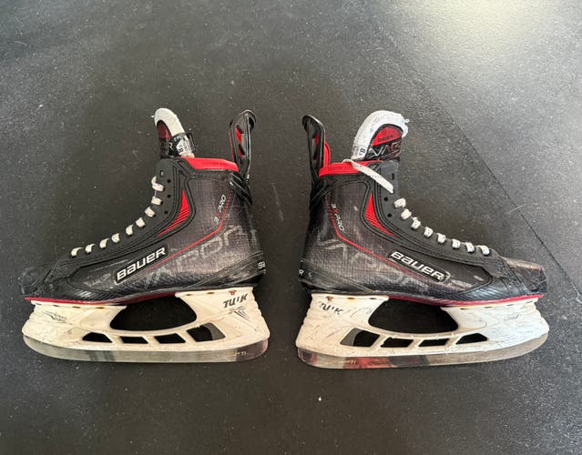 Bauer Vapor 3X Pro Hockey Skates Regular Width 8.5 Fit 2