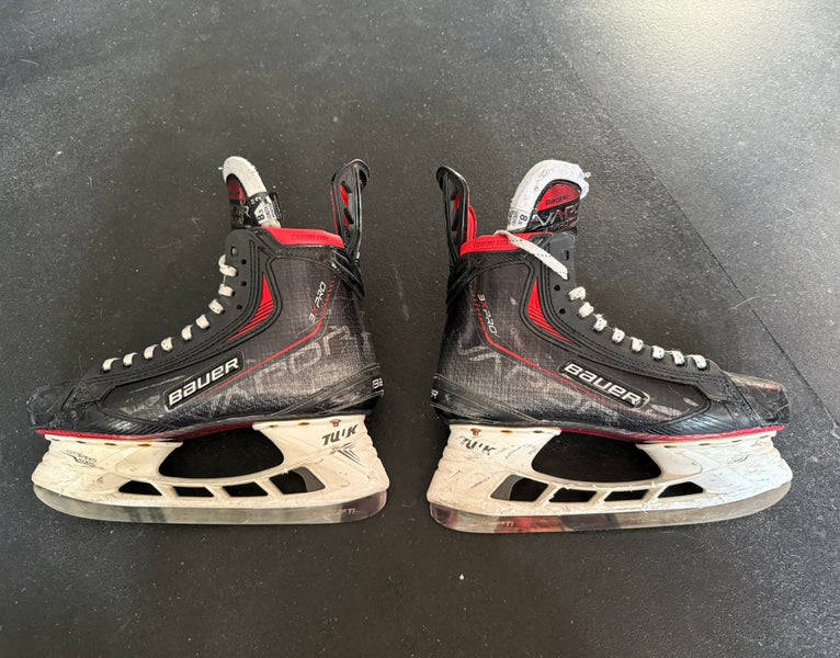 Bauer Vapor 3X Pro Hockey Skates Regular Width 8.5 Fit 2