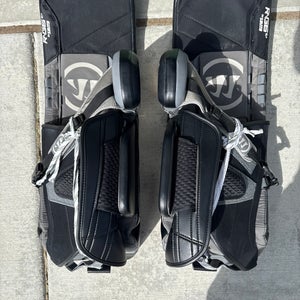 34" Warrior Ritual G6 E+ Goalie Leg Pads (Used)