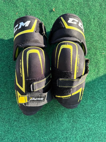 CCM Tacks 9040 Elbow Pads (Used) | Senior Small