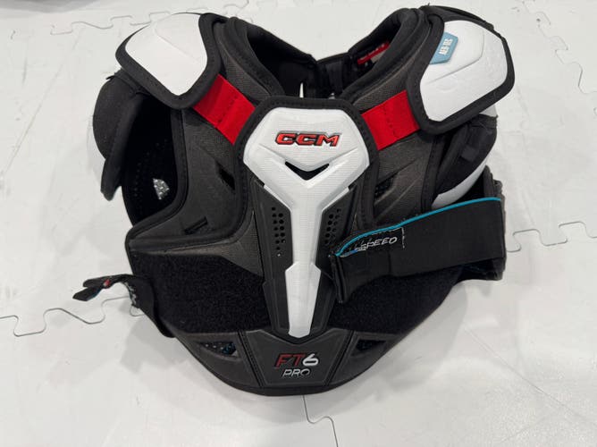 Men's Large Junior CCM Jetspeed FT6 Pro Shoulder Pads (Used)